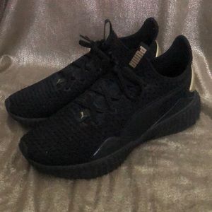 Puma Casual Tennis Shoes